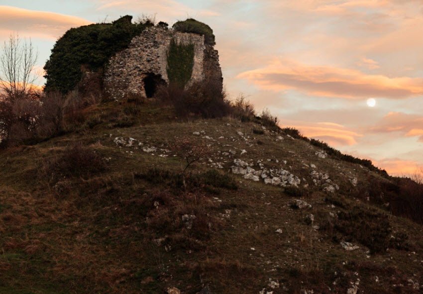 Torre de Cobejo (Ruinas), Spain